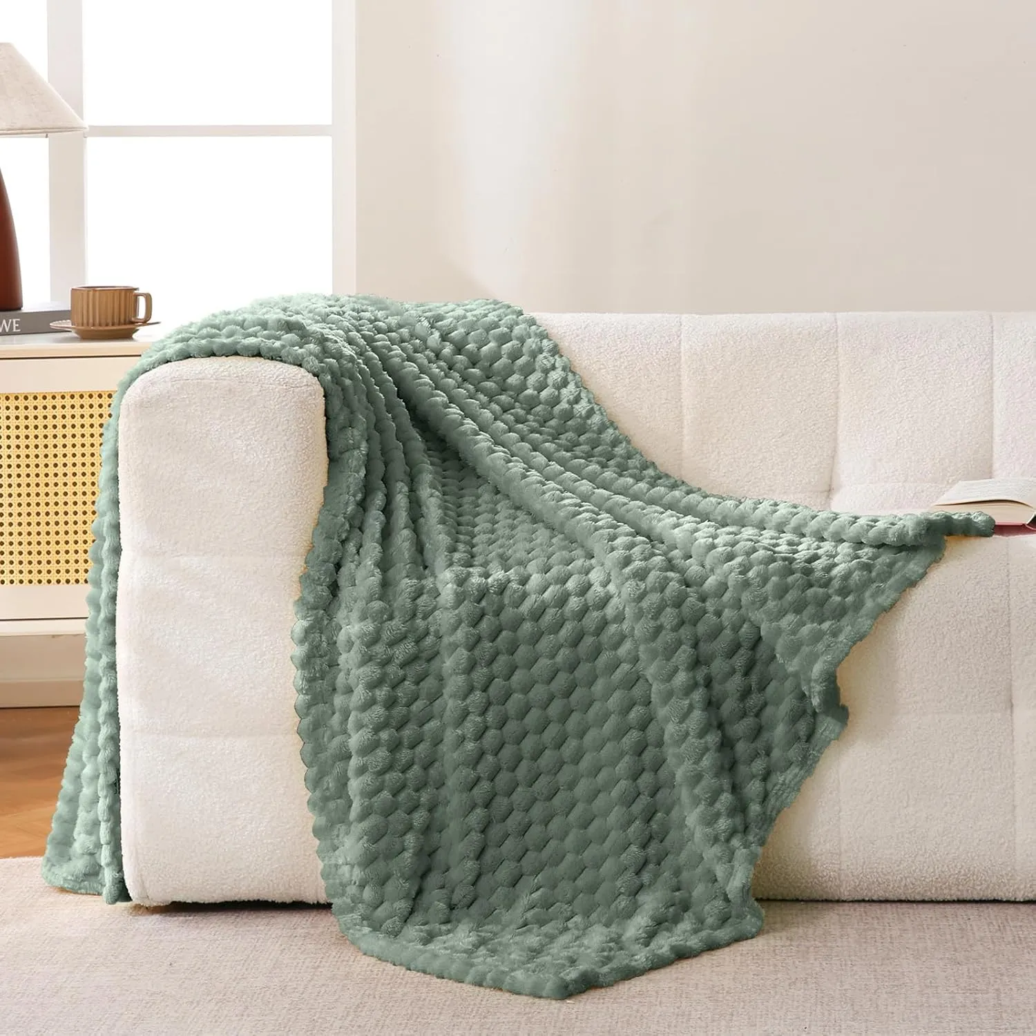 Bnuitland Sage Green Flannel Throw Blanket (50X40 inches), 300 GSM Fleece Cozy Warm Soft Lightweight Bed Sofa Blanket for Babys and Pets, Suitable for All Seasons